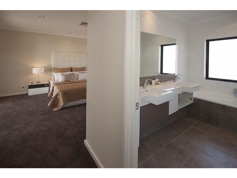 2/53 South Terrace, Como WA 6152