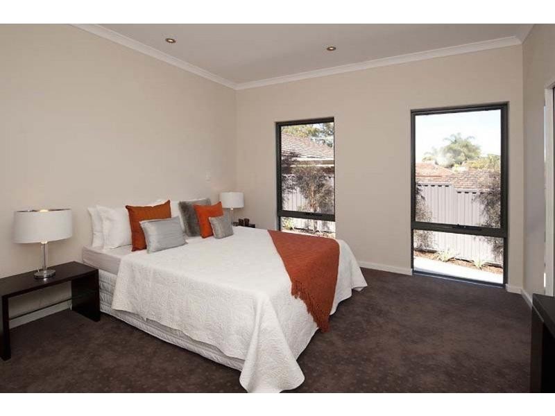 2/53 South Terrace, Como WA 6152