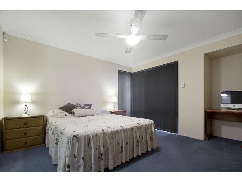 15 Saffron Way, Landsdale WA 6065