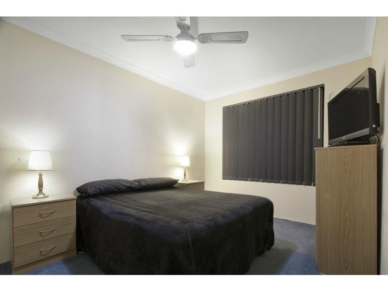 15 Saffron Way, Landsdale WA 6065