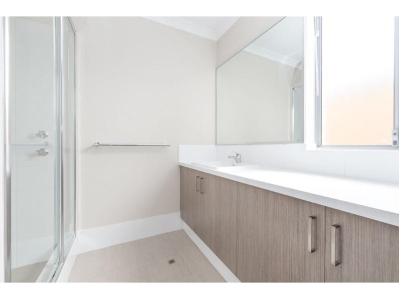 11 Barbon Lane, Baldivis WA 6171