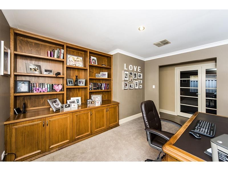 8 Lomandra View, Baldivis WA 6171