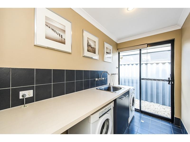 8 Lomandra View, Baldivis WA 6171