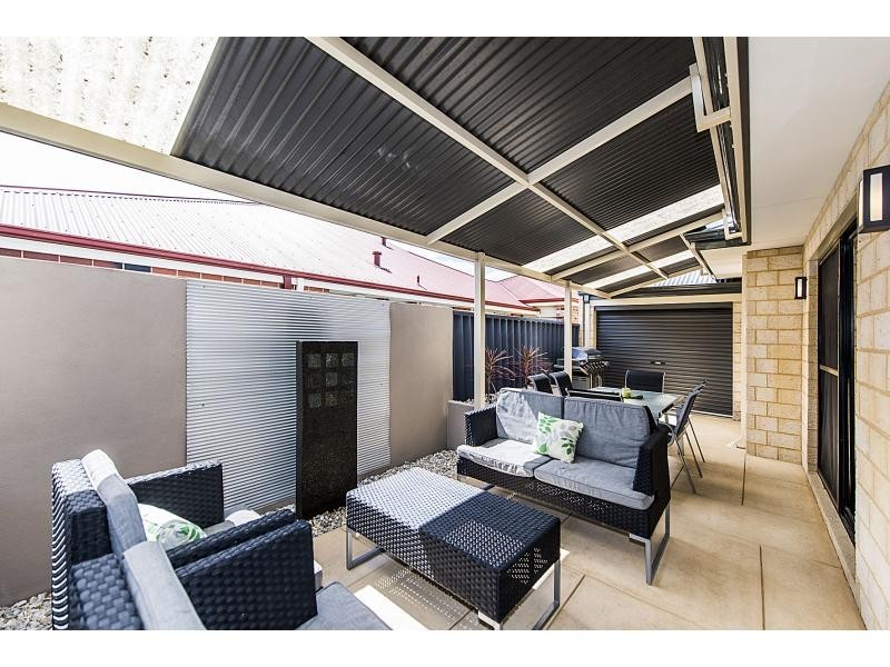 8 Lomandra View, Baldivis WA 6171