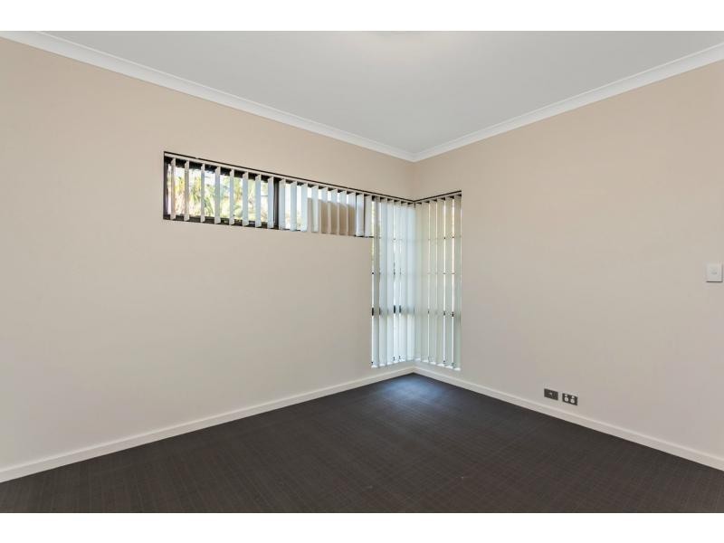 17A Chapman Road, St James WA 6102