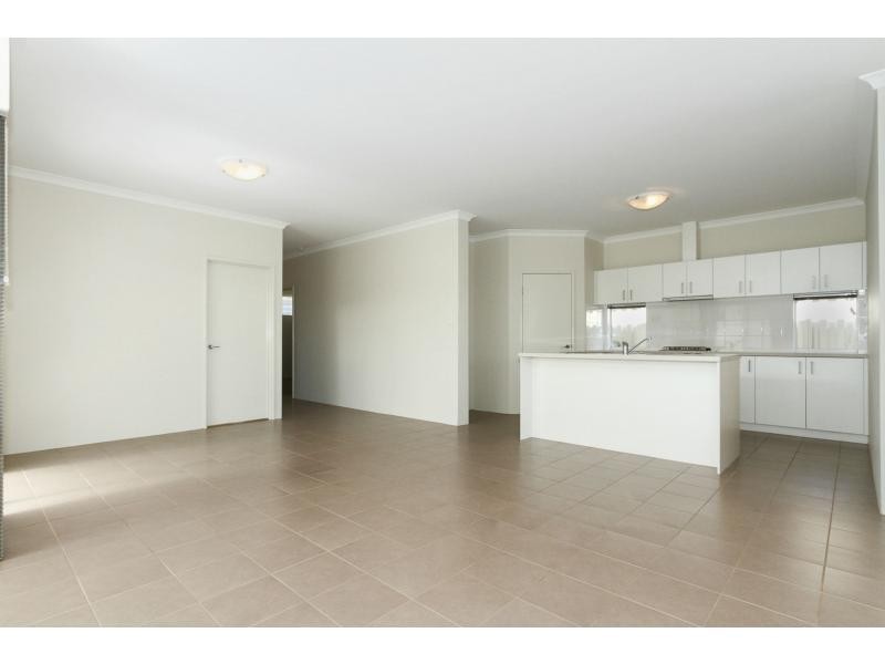 31 Allamanda Gate, Helena Valley WA 6056