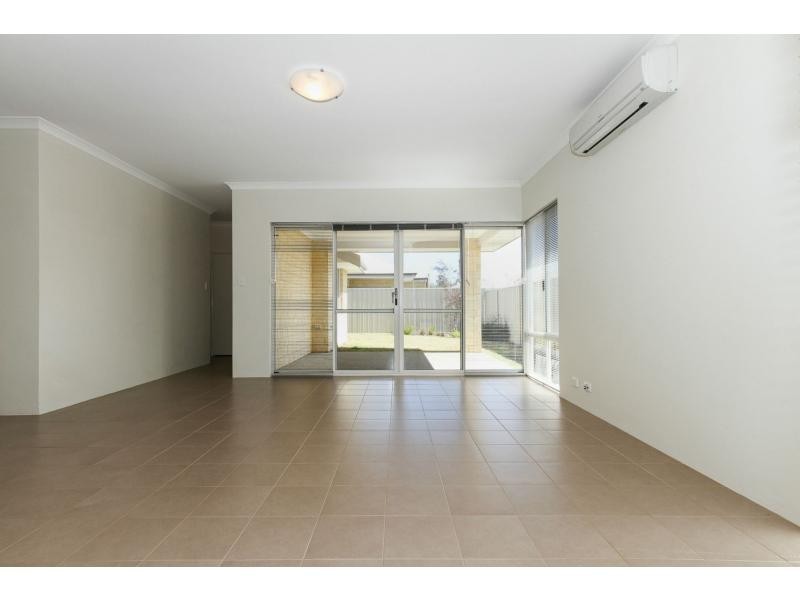 31 Allamanda Gate, Helena Valley WA 6056