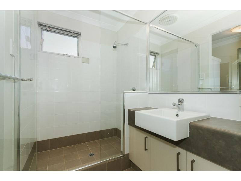 31 Allamanda Gate, Helena Valley WA 6056