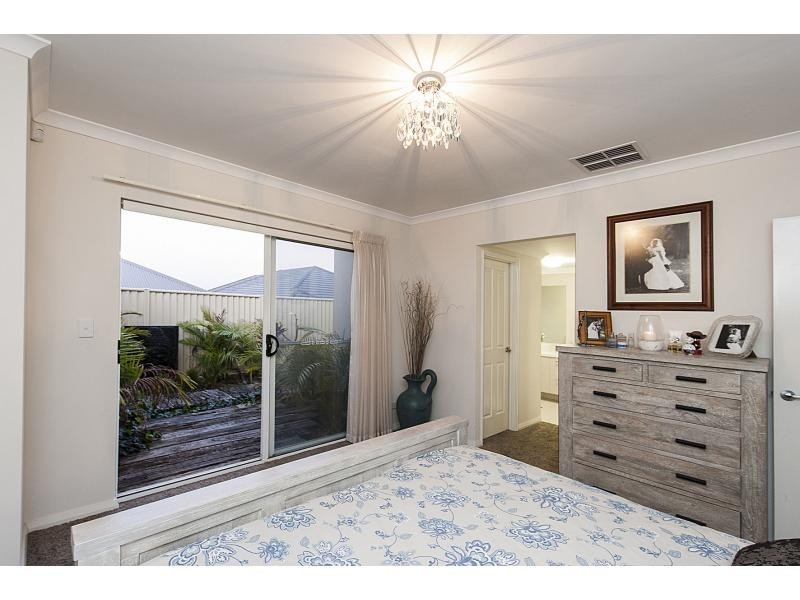 14 Machans Link, Burns Beach WA 6028