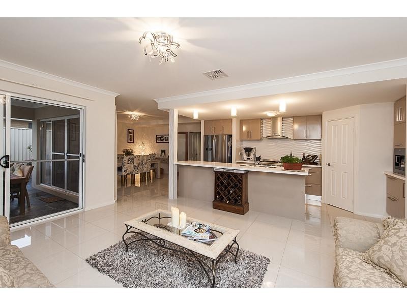14 Machans Link, Burns Beach WA 6028