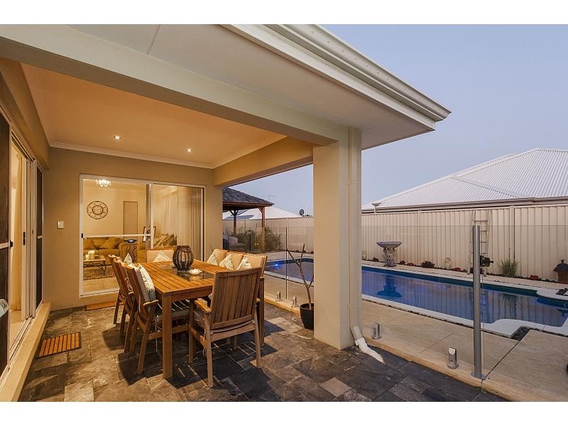 14 Machans Link, Burns Beach WA 6028