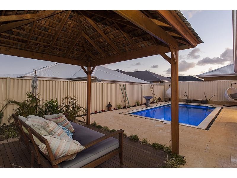 14 Machans Link, Burns Beach WA 6028