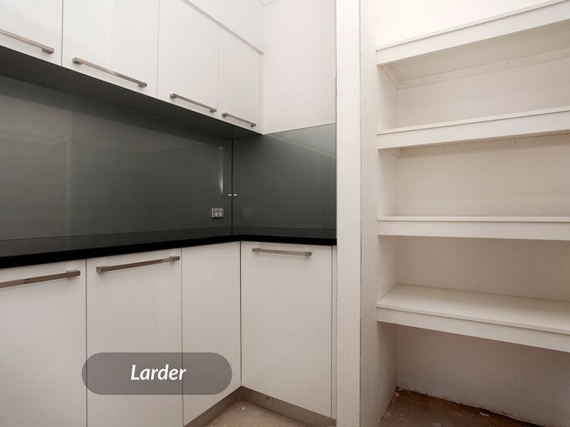 18 Maclean Street, Roleystone WA 6111