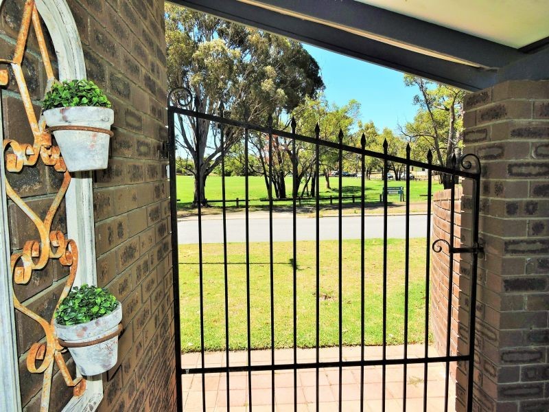 28 Penistone Street, Greenwood WA 6024