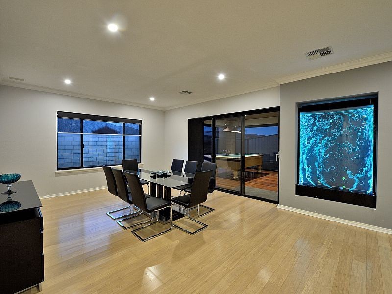 7 Kirkland Way, Meadow Springs WA 6210