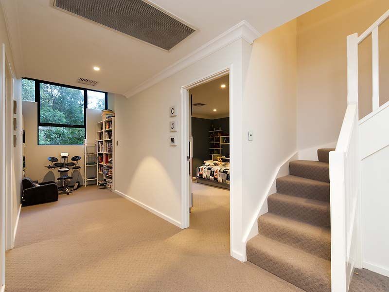 37 Zamia Road, Gooseberry Hill WA 6076