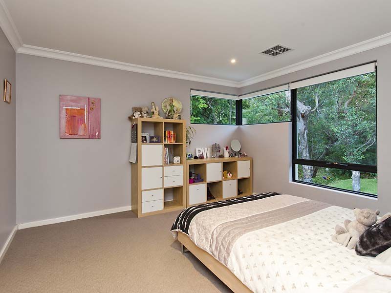 37 Zamia Road, Gooseberry Hill WA 6076