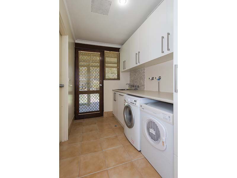 1 Oxley Place, Darlington WA 6070