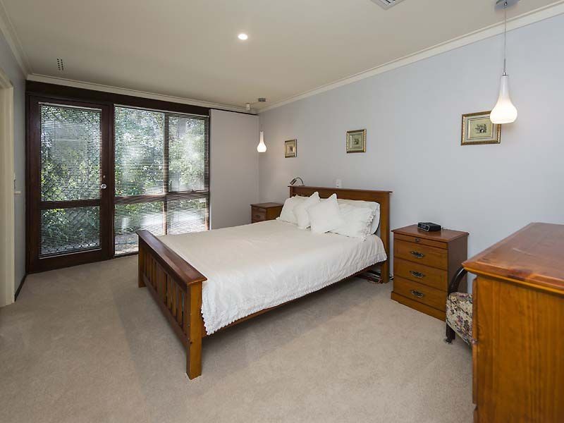 1 Oxley Place, Darlington WA 6070