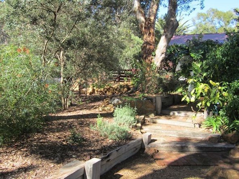 1 Oxley Place, Darlington WA 6070