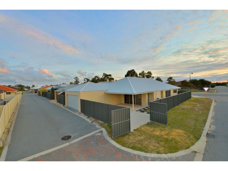 55 Hudson Drive, Dudley Park WA 6210