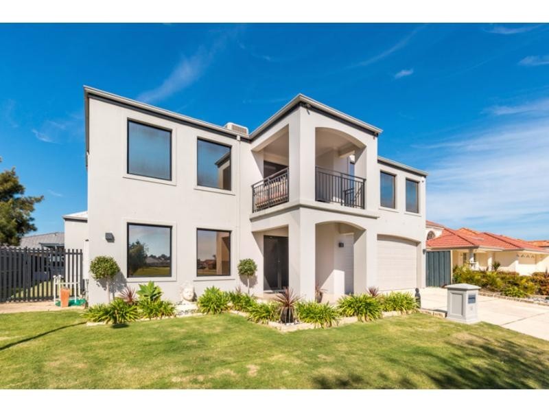 14 Lyttleton Street, Rockingham WA 6168