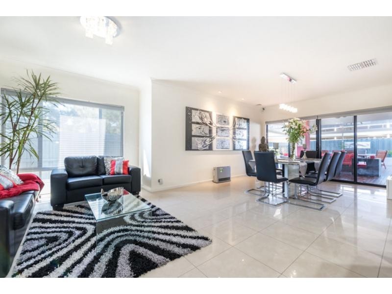 14 Lyttleton Street, Rockingham WA 6168