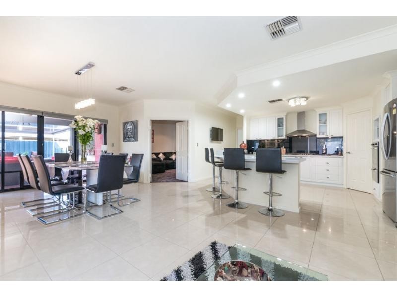 14 Lyttleton Street, Rockingham WA 6168