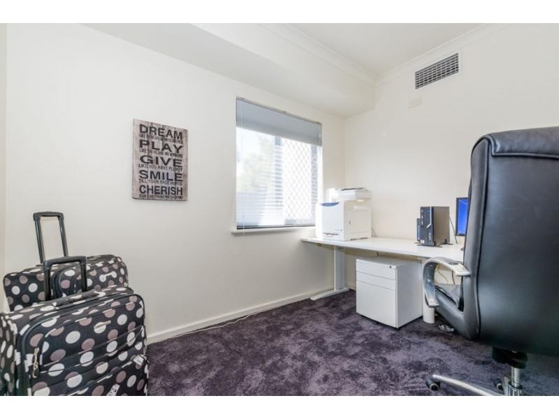 14 Lyttleton Street, Rockingham WA 6168