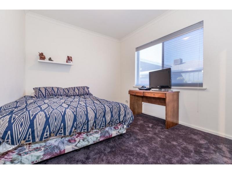 14 Lyttleton Street, Rockingham WA 6168