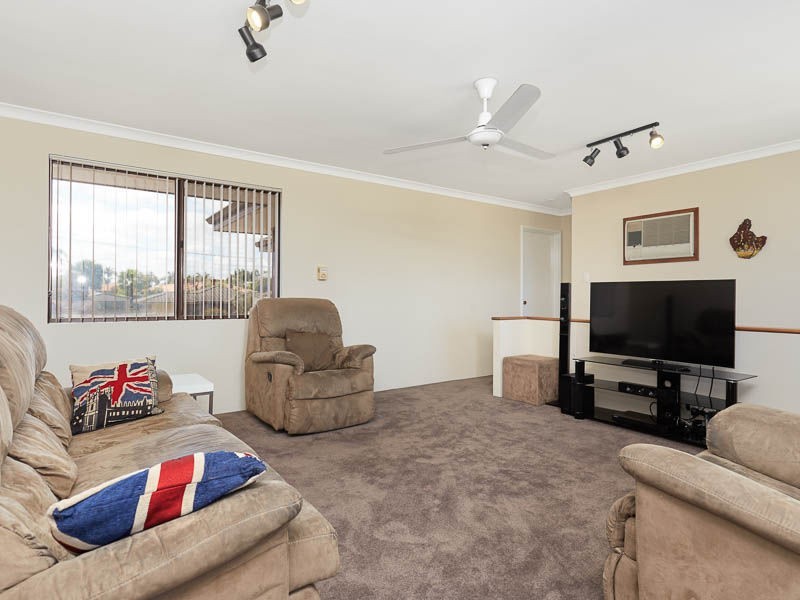 38 Magnolia Gardens, Yangebup WA 6164