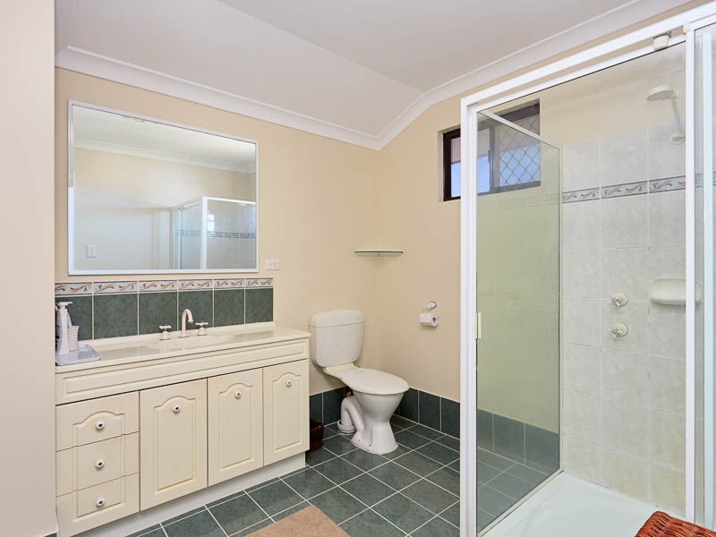 38 Magnolia Gardens, Yangebup WA 6164