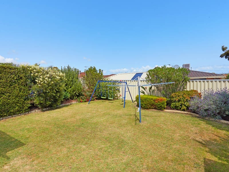 38 Magnolia Gardens, Yangebup WA 6164