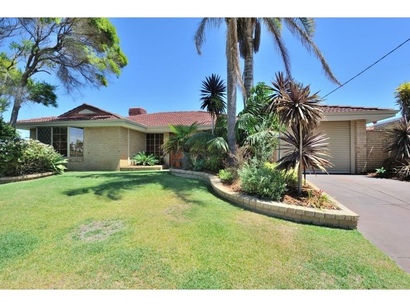 8 Exhibition Way, Cooloongup WA 6168