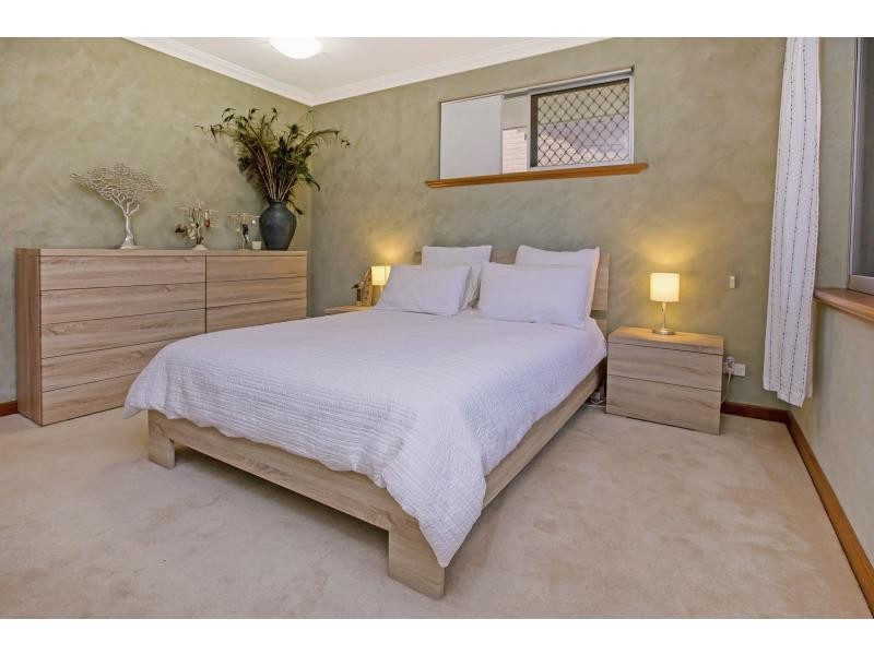 34 Stonehouse Crescent, Bentley WA 6102