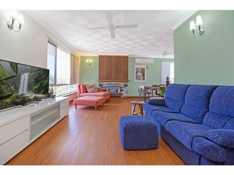 34 Stonehouse Crescent, Bentley WA 6102