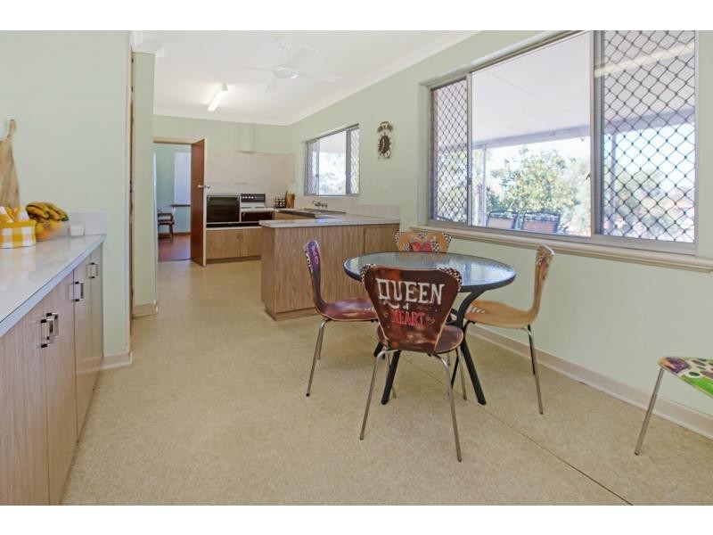 34 Stonehouse Crescent, Bentley WA 6102