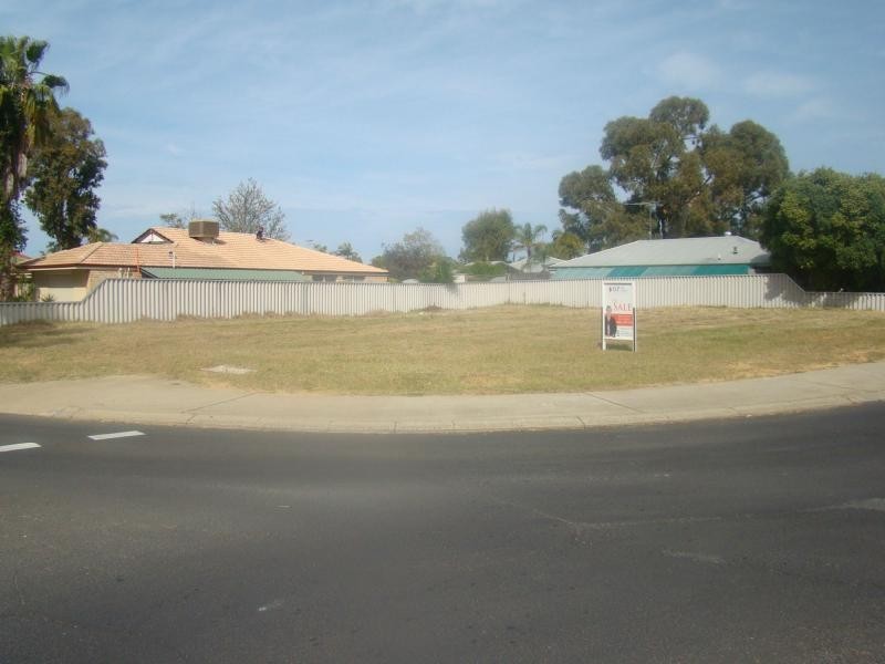 51 Kookaburra Drive, Greenfields WA 6210