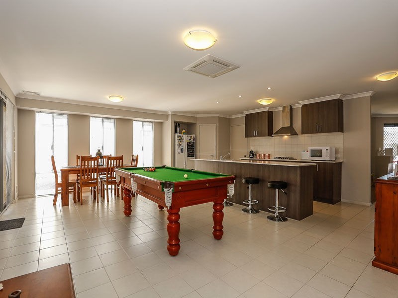 21 Jims Crescent, Secret Harbour WA 6173