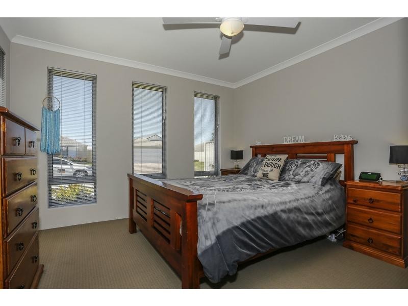 21 Jims Crescent, Secret Harbour WA 6173