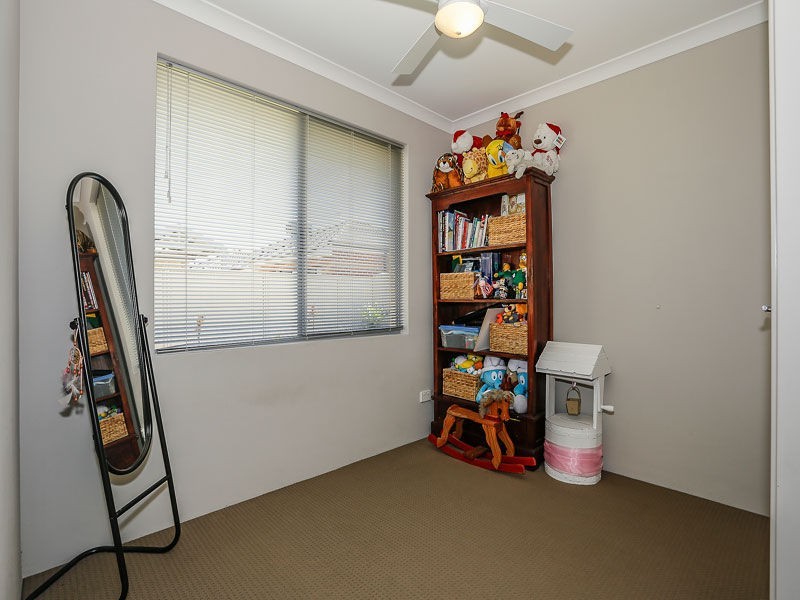 21 Jims Crescent, Secret Harbour WA 6173