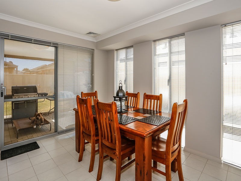 21 Jims Crescent, Secret Harbour WA 6173