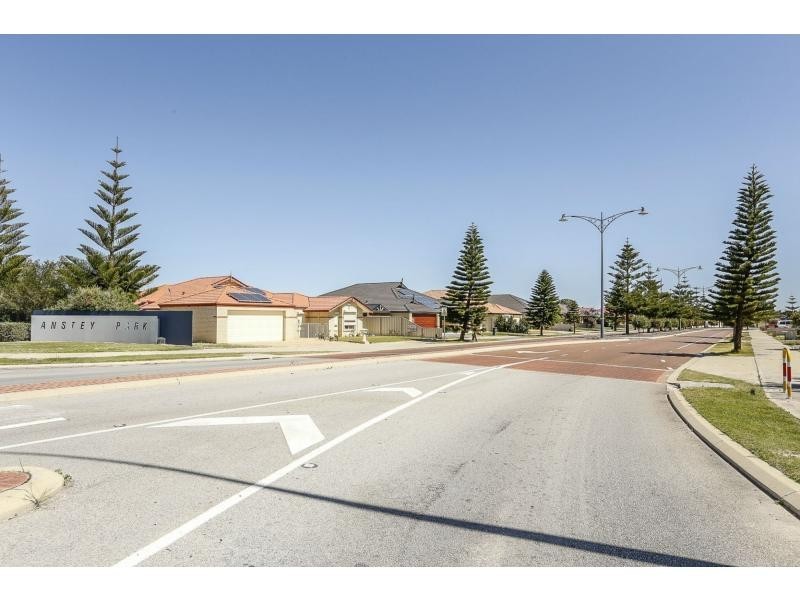 21 Jims Crescent, Secret Harbour WA 6173