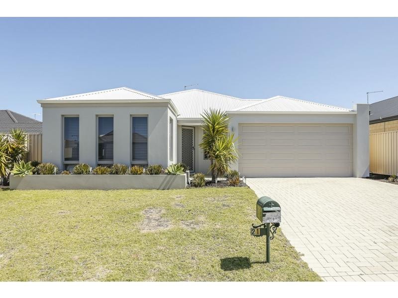 21 Jims Crescent, Secret Harbour WA 6173