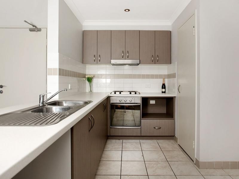 85/12 Citadel Way, Currambine WA 6028