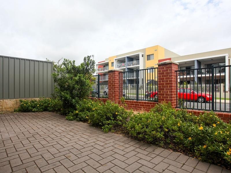 85/12 Citadel Way, Currambine WA 6028