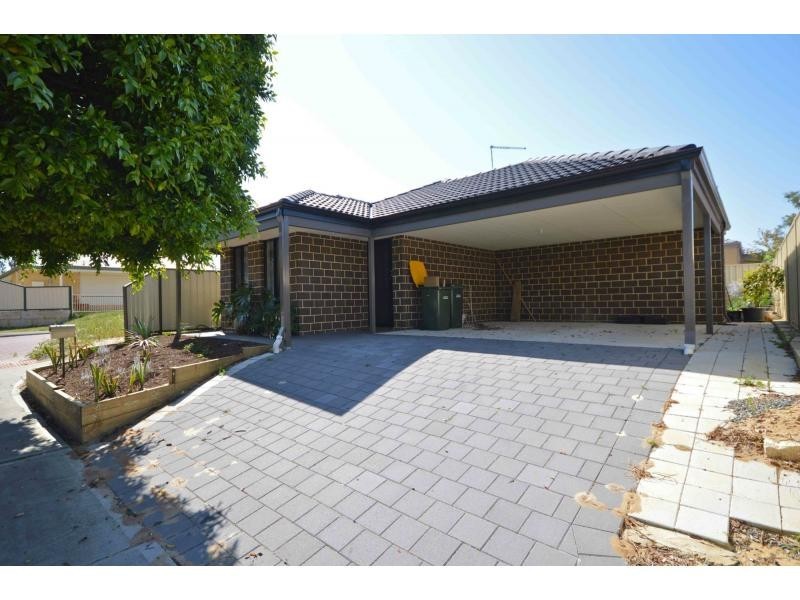 57 Pace Road, Medina WA 6167