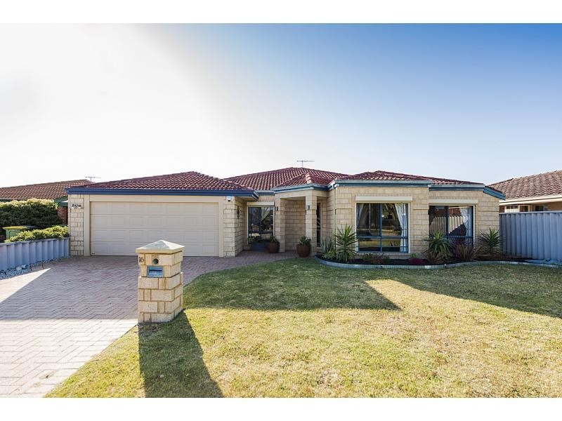 16 Strasbourg Ramble, Port Kennedy WA 6172