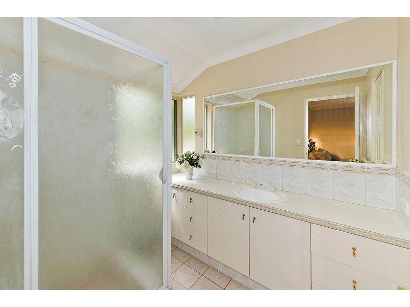 8 Hillview Close, Serpentine WA 6125