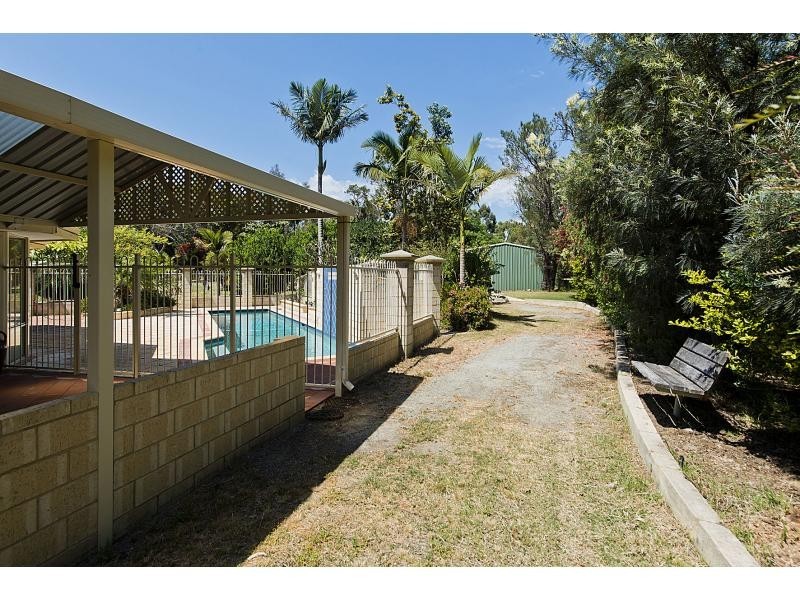 8 Hillview Close, Serpentine WA 6125